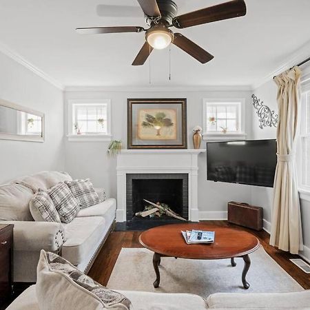Private House + Yard Central Location To All Rva リッチモンド エクステリア 写真