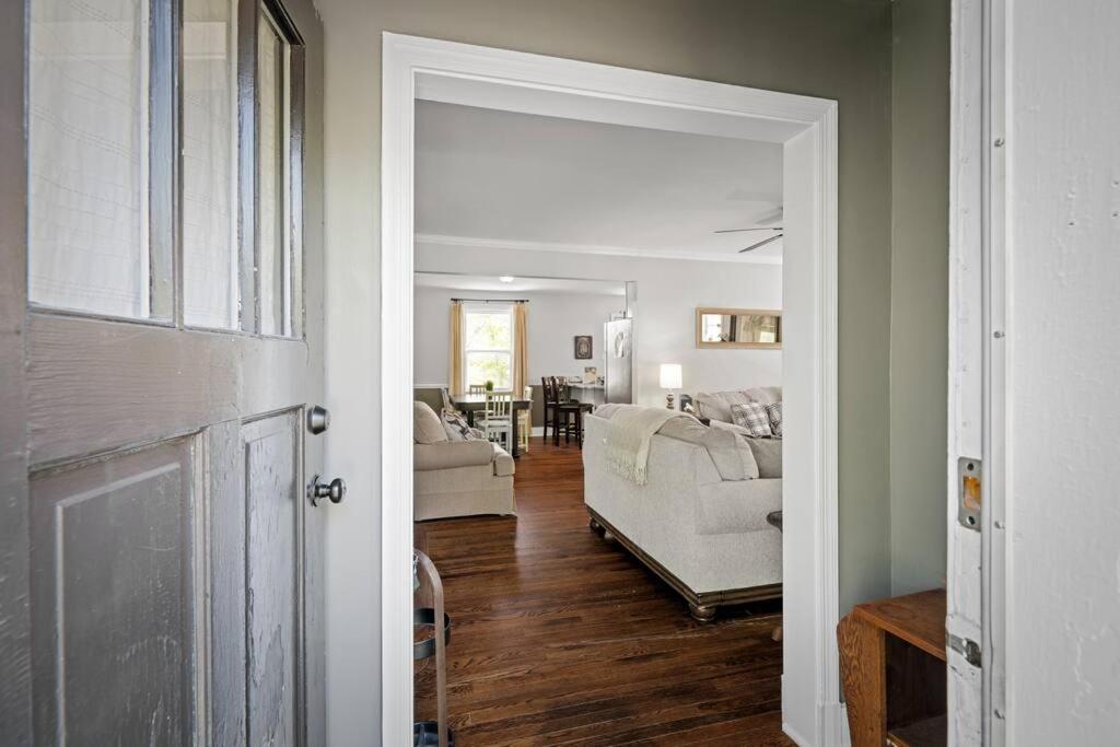 Private House + Yard Central Location To All Rva リッチモンド エクステリア 写真