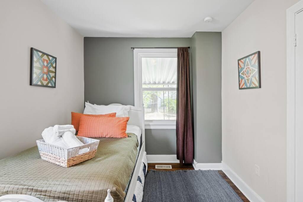 Private House + Yard Central Location To All Rva リッチモンド エクステリア 写真