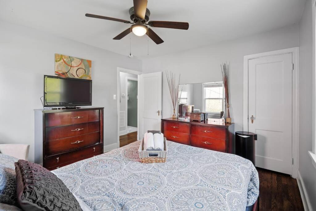 Private House + Yard Central Location To All Rva リッチモンド エクステリア 写真