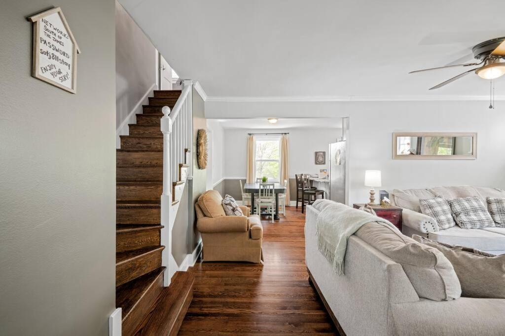 Private House + Yard Central Location To All Rva リッチモンド エクステリア 写真